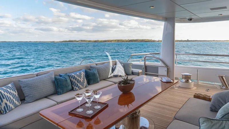 Main deck aft
