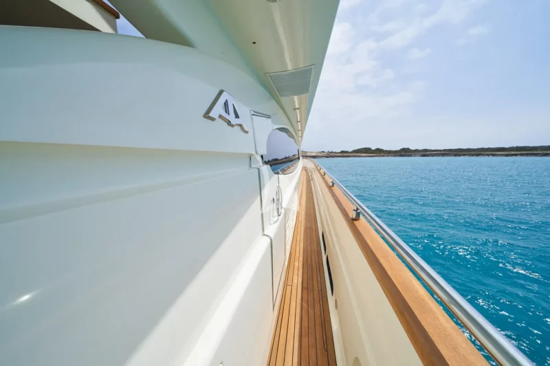Main deck passage