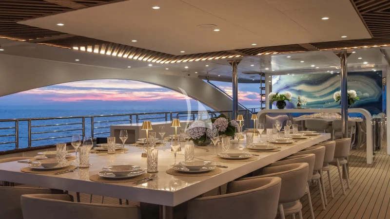 M/Y ANTHEA