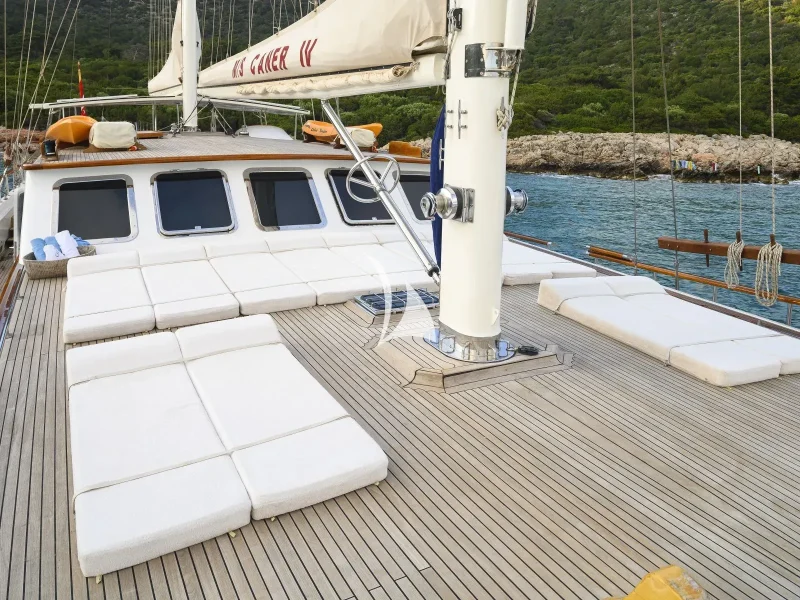 Foredeck
