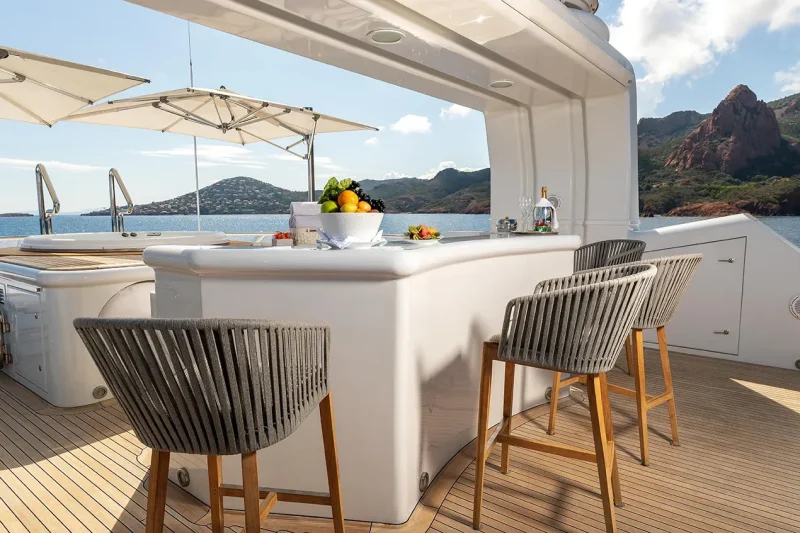 Sun Deck Bar